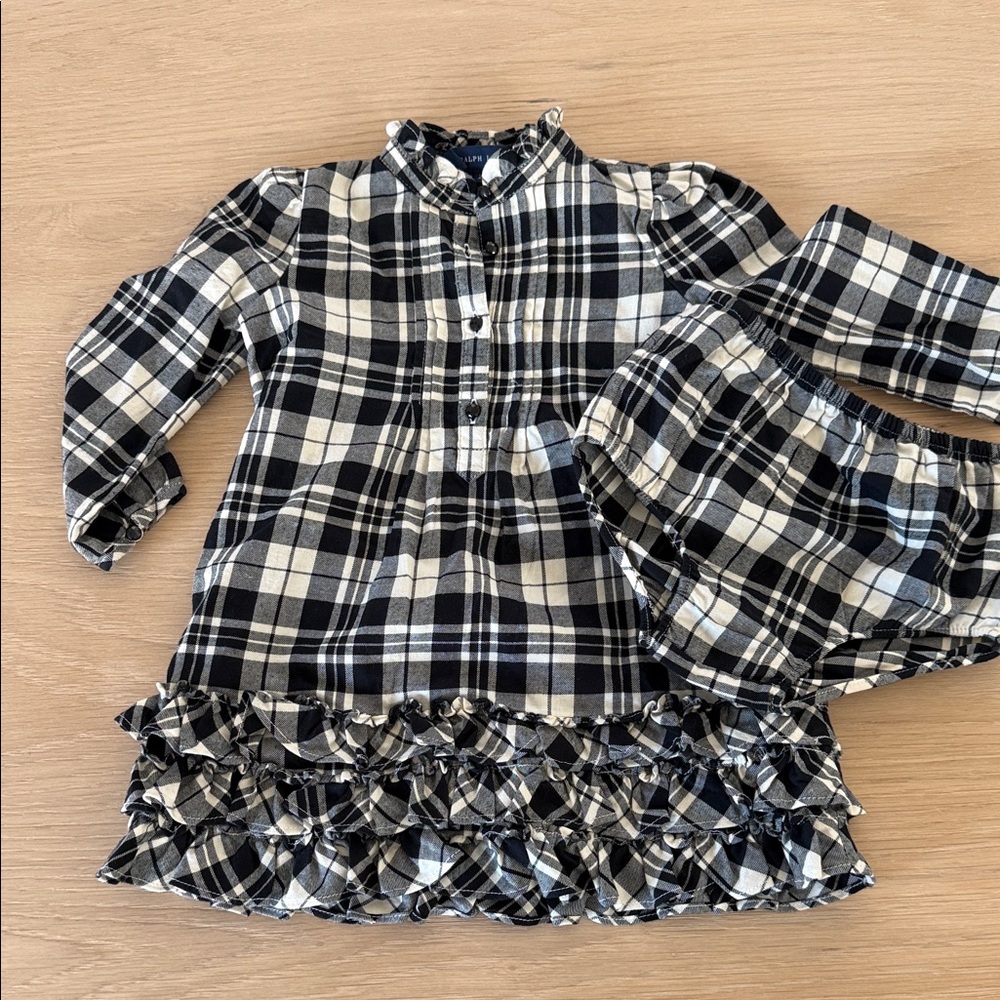 Ralph Lauren Dress with bloomers EUC 24m